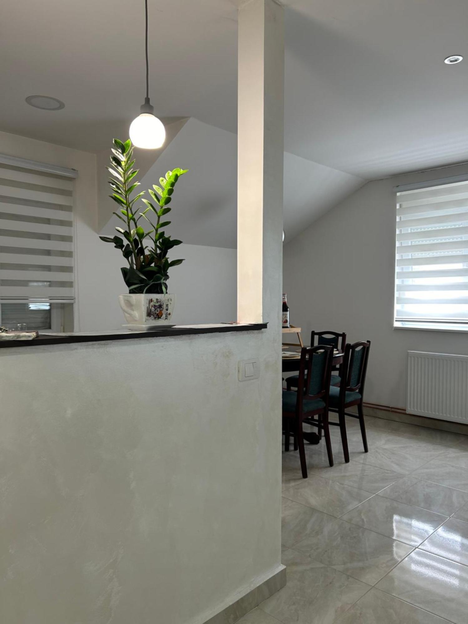 Apartman Diamond Lux Surcin Luaran gambar